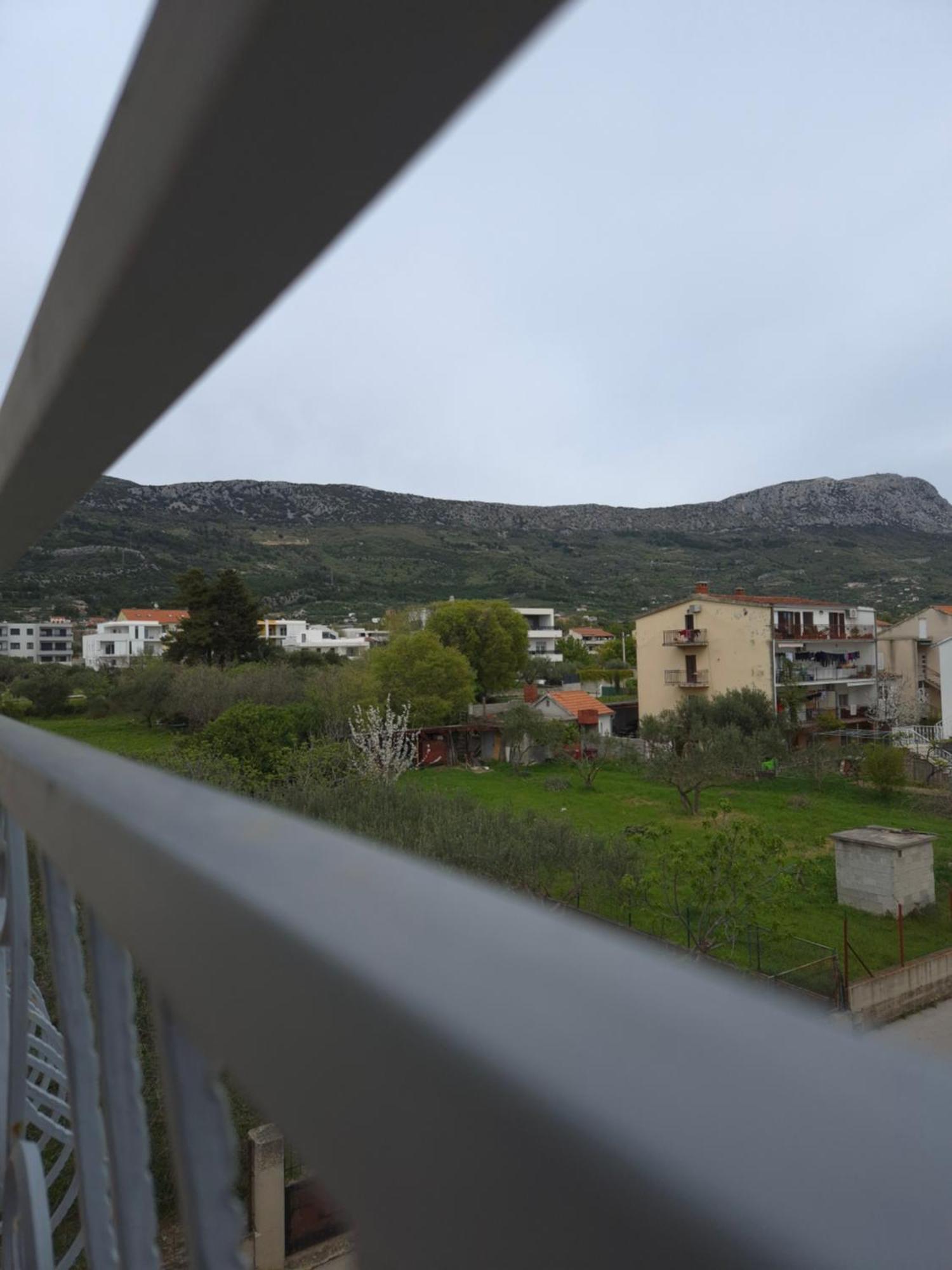 Josip Veliki Apartment Kaštela Exterior foto